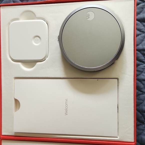 August Lock Pro + Connect (silver) Smart Door lock - Picture 4 of 5